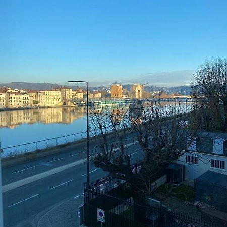 Appartement Avec Superbe Vue Sur Le Rhone Vienne  Exterior photo
